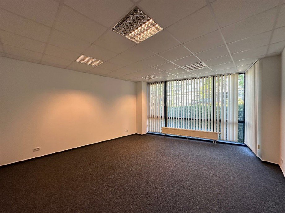 Bild9 B�ro / Praxis Detmold