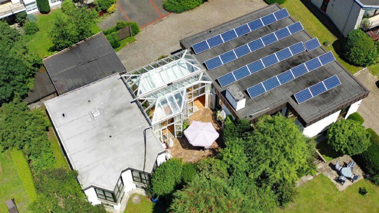 Bild1 Detmold Einfamilienhaus Suchst du noch, oder wohnst du schon...gepflegtes und teilmodernisiertes Einfamilienhaus mit ELW