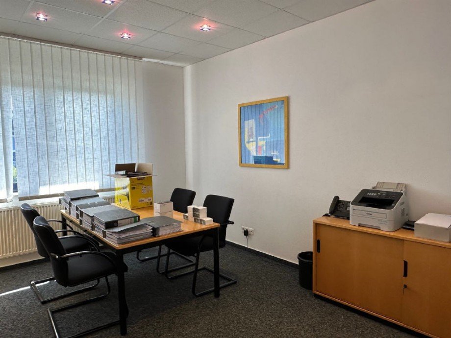 Bild19 B�ro / Praxis Detmold