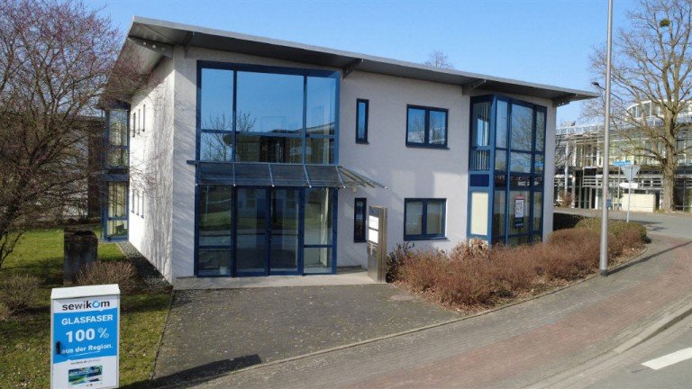 Bild1 Detmold B�ro / Praxis repr�senttives und gepflegtes B�rogeb�ude gegen�ber des Gildezentrums Detmold